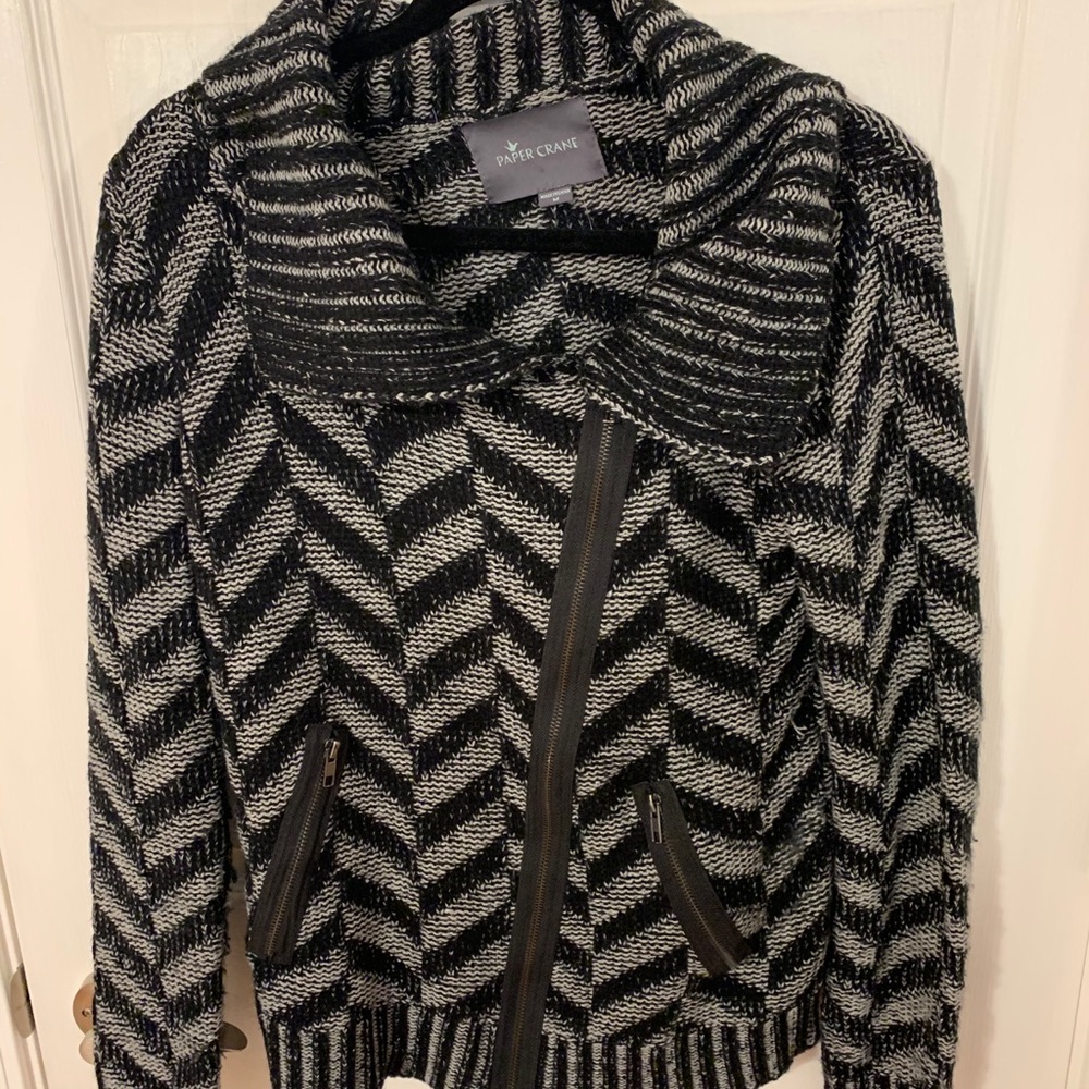 Sweater - Picture 2 of 3